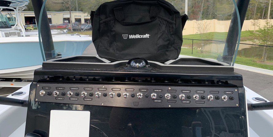 Wellcraft 242 Fisherman