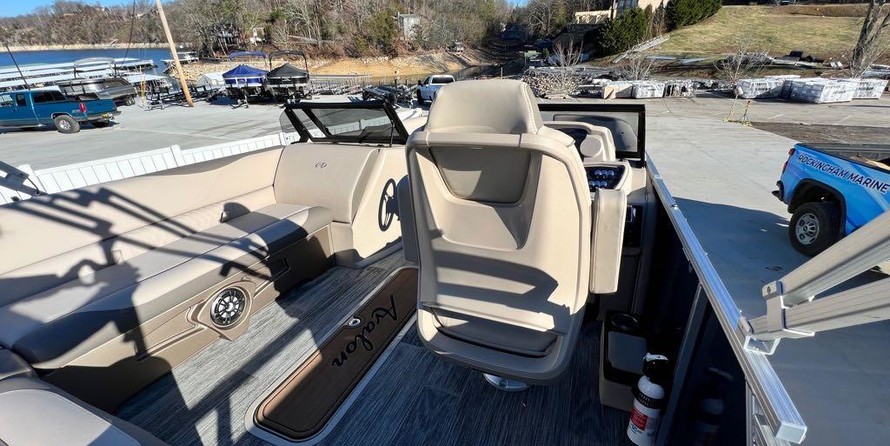 Avalon catalina 25 rf
