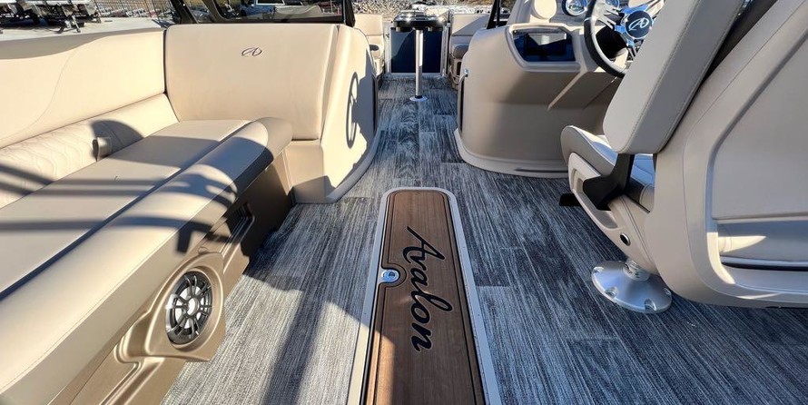 Avalon catalina 25 rf