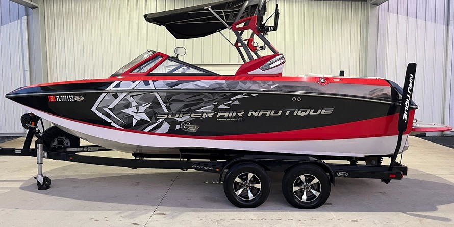 Super Air Nautique G21