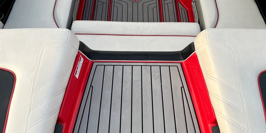 Super Air Nautique G21