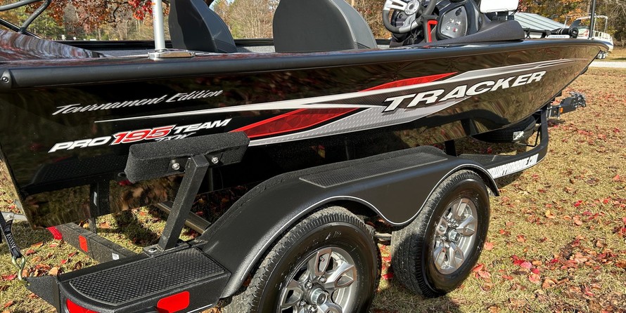 Tracker Pro Team 195 TXW Tournament Edition