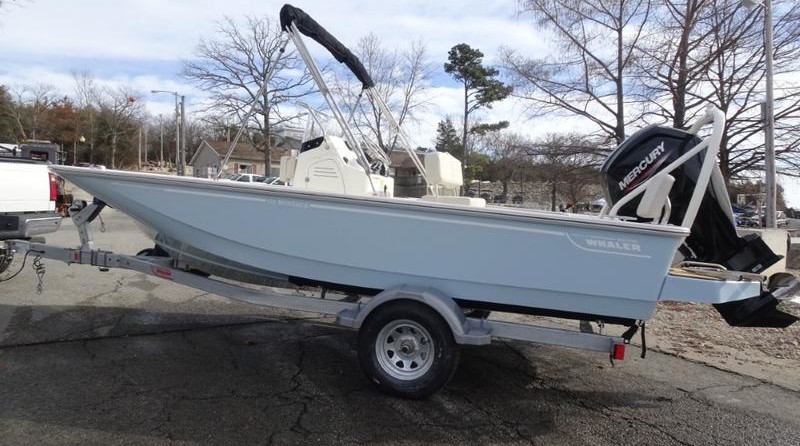 Boston Whaler 170 Montauk