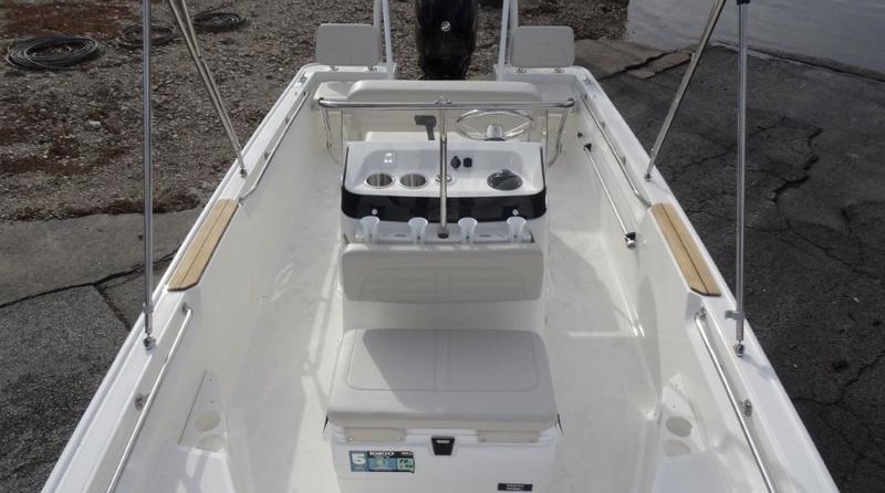 Boston Whaler 170 Montauk