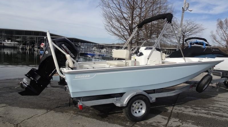 Boston Whaler 170 Montauk