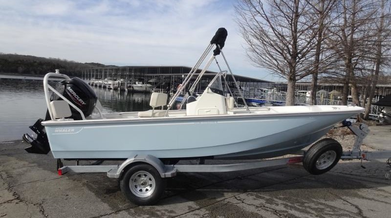 Boston Whaler 170 Montauk