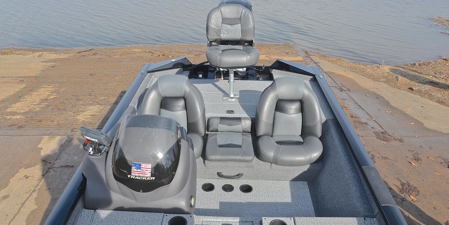 Tracker Pro Team 175 TXW