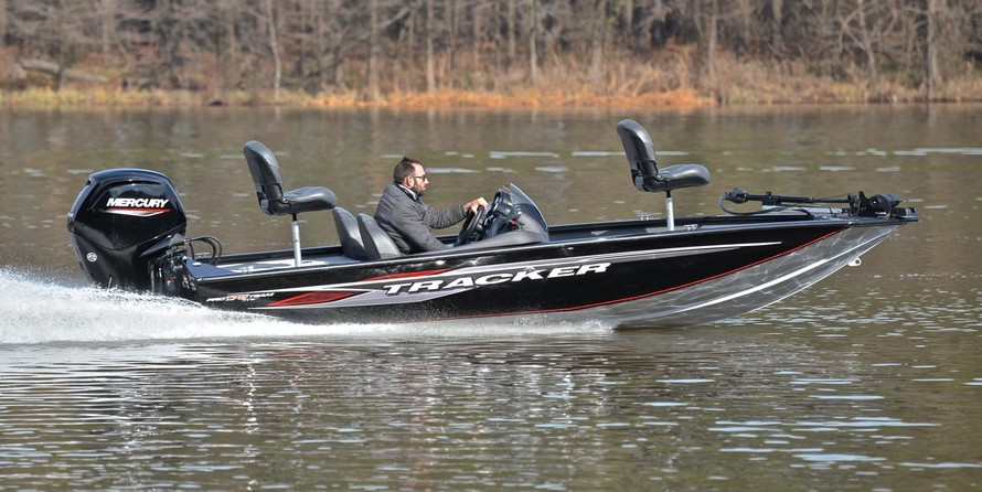 Tracker Pro Team 175 TXW