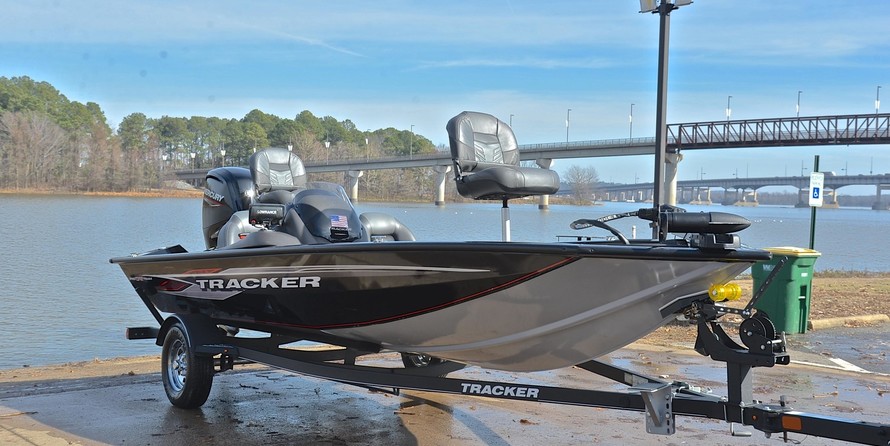 Tracker Pro Team 175 TXW