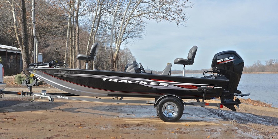 Tracker Pro Team 175 TXW