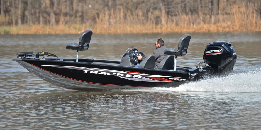 Tracker Pro Team 175 TXW