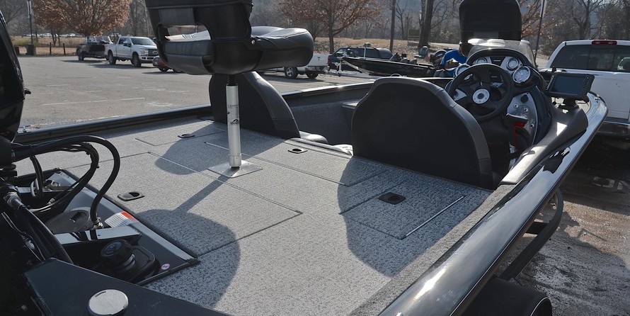 Tracker Pro Team 175 TXW