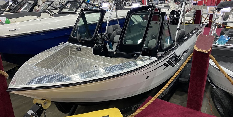 Crestliner 2050 Commander Elite