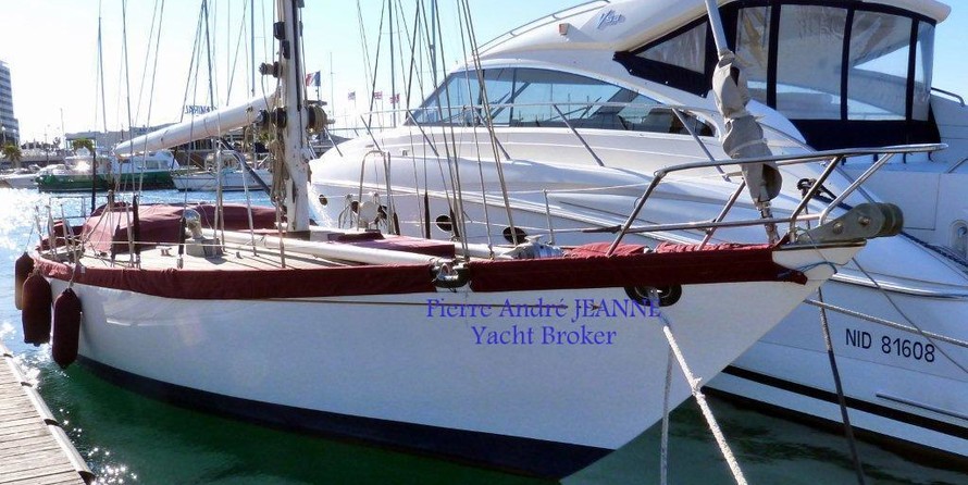 Camper & nicholsons 44 sloop