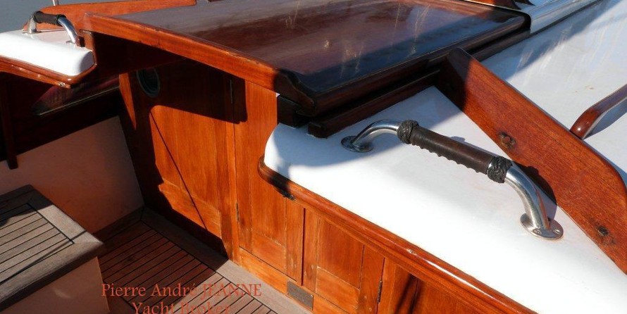 Camper & nicholsons 44 sloop