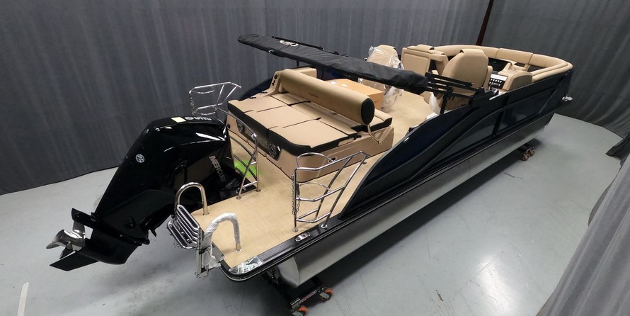Premier Pontoons Grand Isle 250
