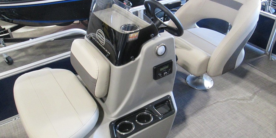 Sun Tracker Bass Buggy 16 DLX ET