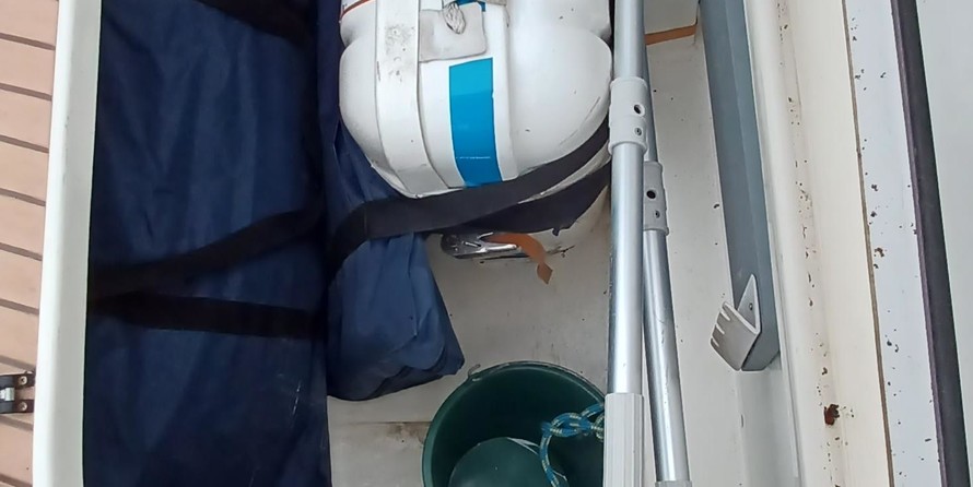 Amel Super Maramu 2000