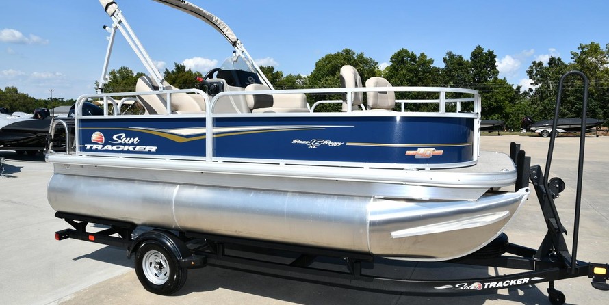Sun Tracker Bass Buggy 16 DLX ET