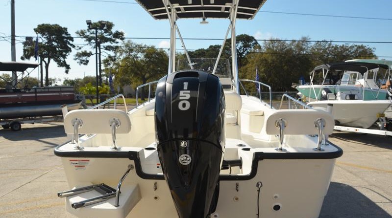 Boston Whaler 190 Montauk