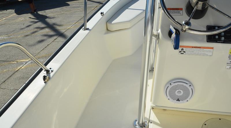 Boston Whaler 190 Montauk