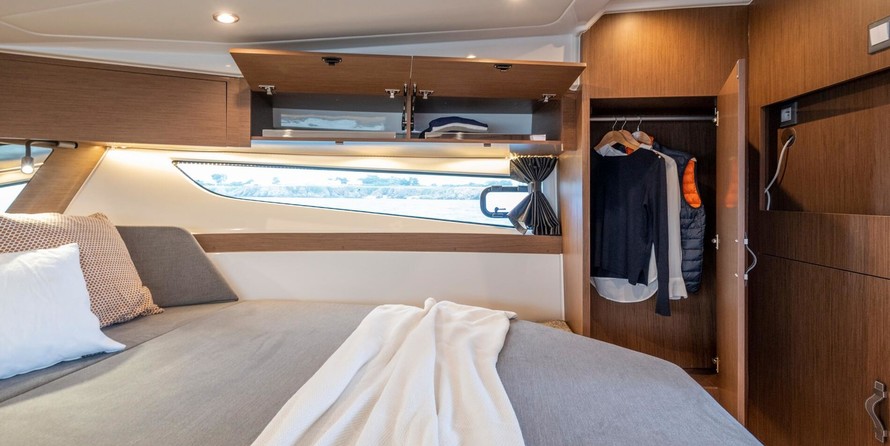 Beneteau Antares 11 OB