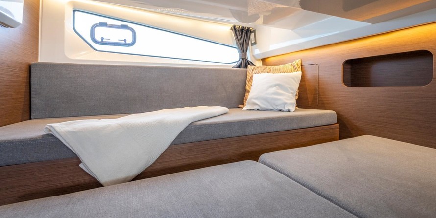 Beneteau Antares 11 OB