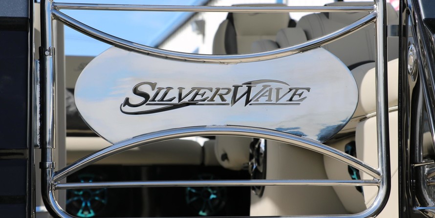 60 x 16 tri-toon passenger vessel