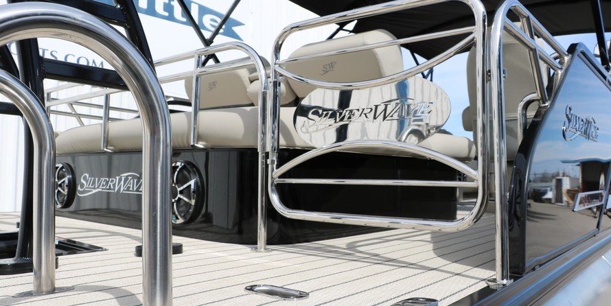 60 x 16 tri-toon passenger vessel