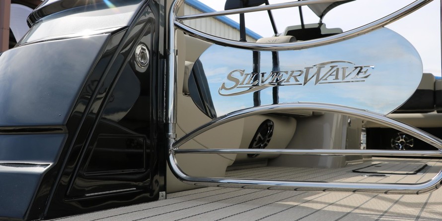 60 x 16 tri-toon passenger vessel