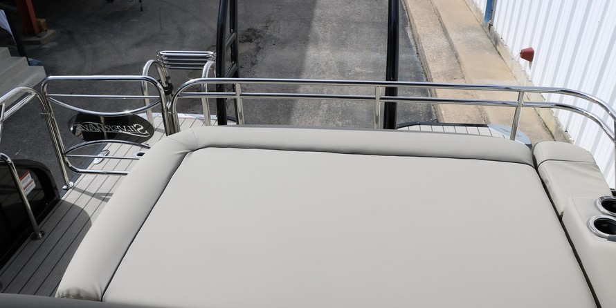 60 x 16 tri-toon passenger vessel