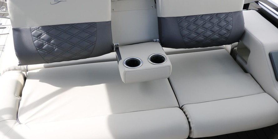 60 x 16 tri-toon passenger vessel