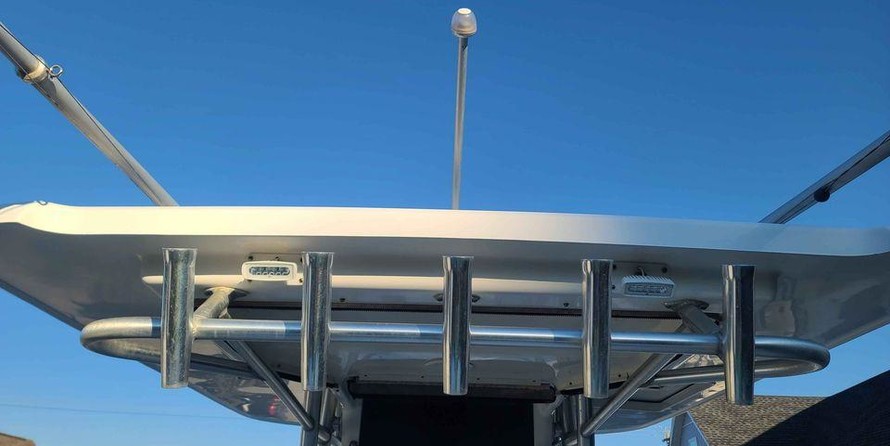 Boston Whaler 320 Outrage