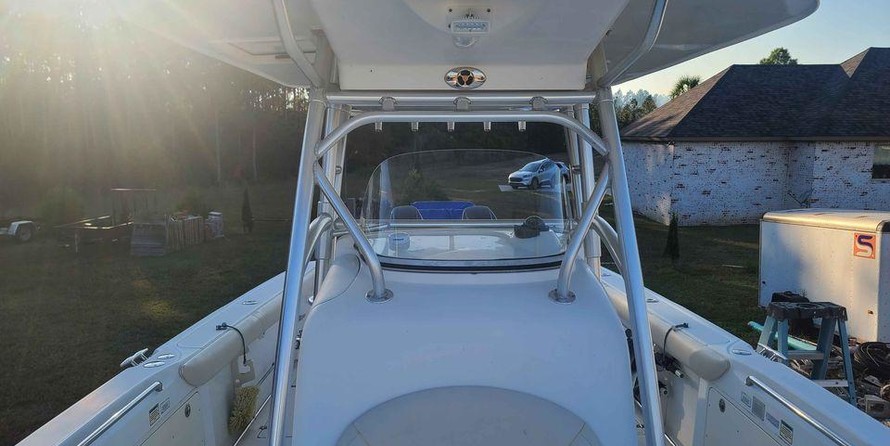 Boston Whaler 320 Outrage