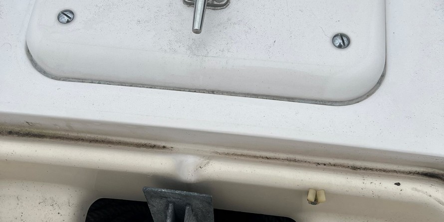 Grady-White Marlin 300