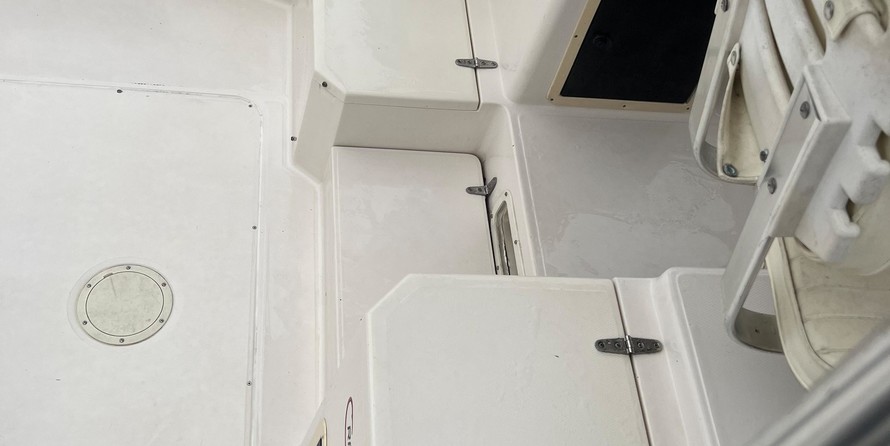 Grady-White Marlin 300