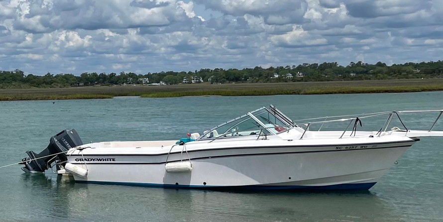 Grady-White Freedom 225