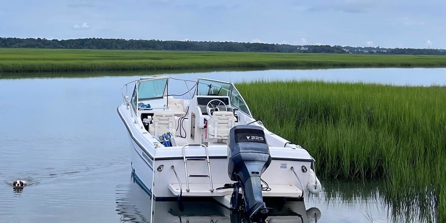 Grady-White Freedom 225