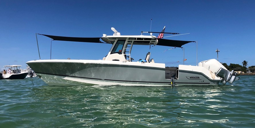 Boston Whaler 330 Outrage