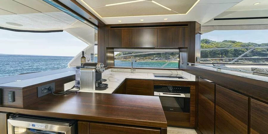Sunseeker 55 Manhattan