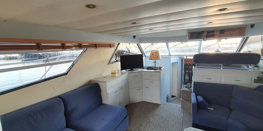 Fairline 50 Squadron