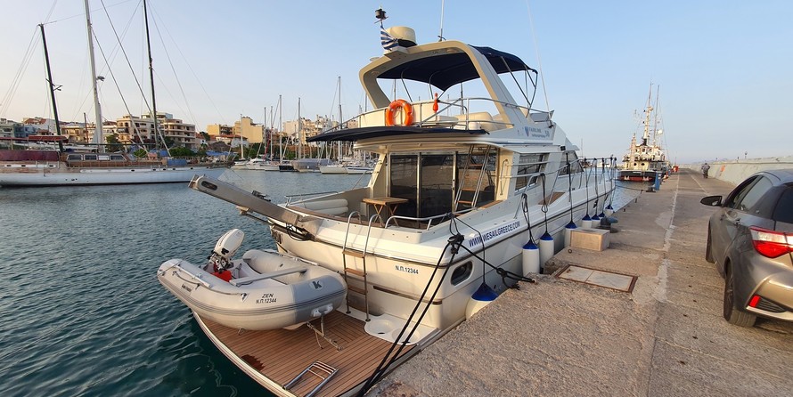 Fairline 50 Squadron