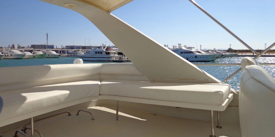 Fairline 50 Squadron