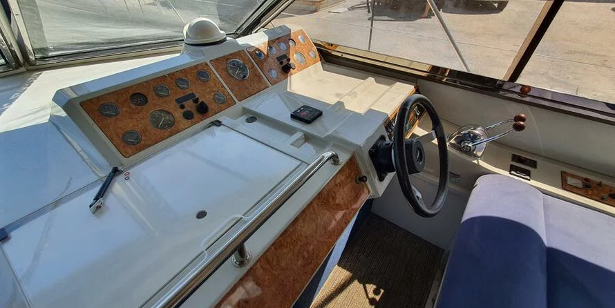 Fairline 50 Squadron