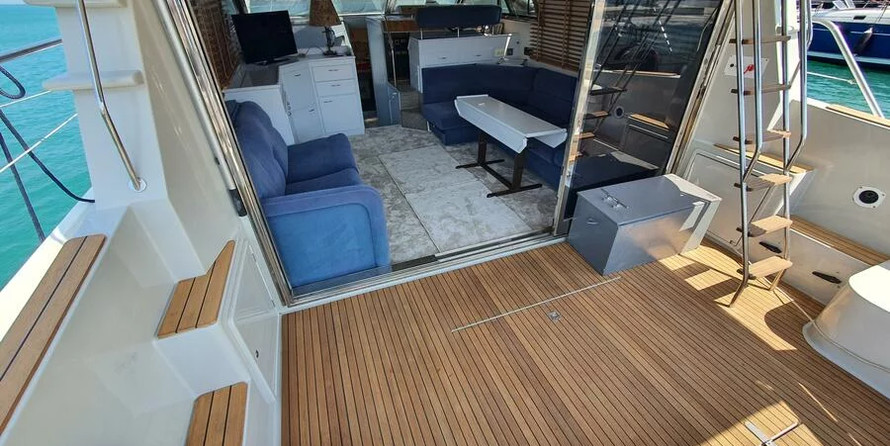 Fairline 50 Squadron