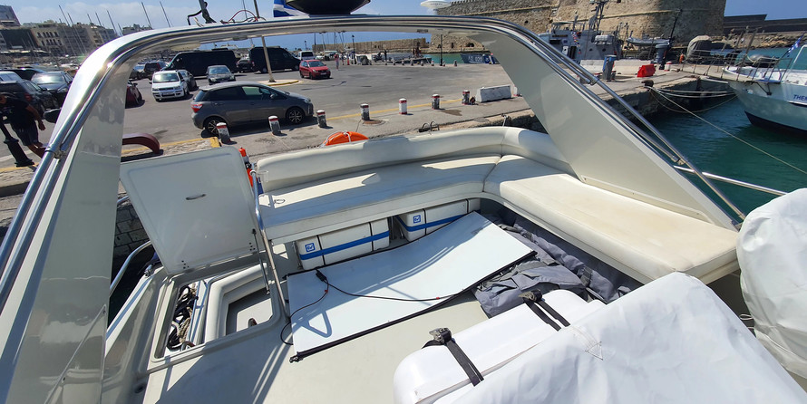 Fairline 50 Squadron