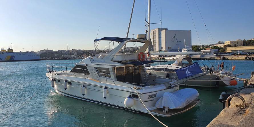 Fairline 50 Squadron