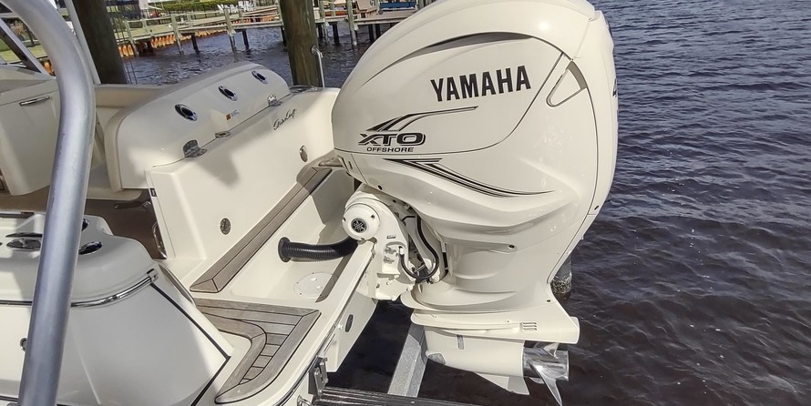 Chris-Craft Calypso 26