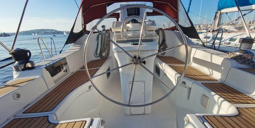 Beneteau Oceanis 393 Clipper