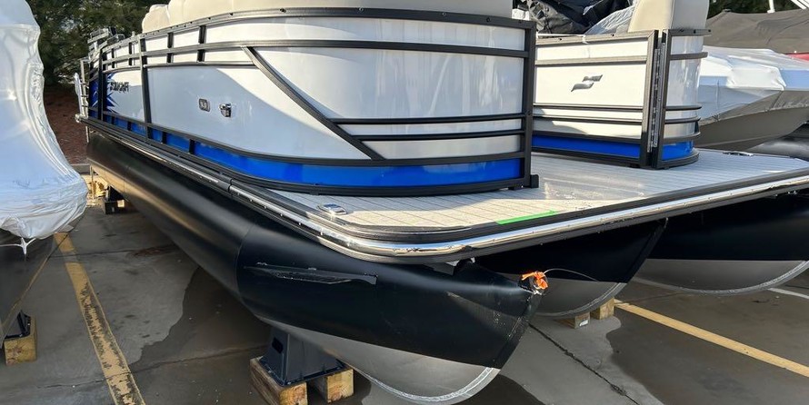 Starcraft Marine SLS 3